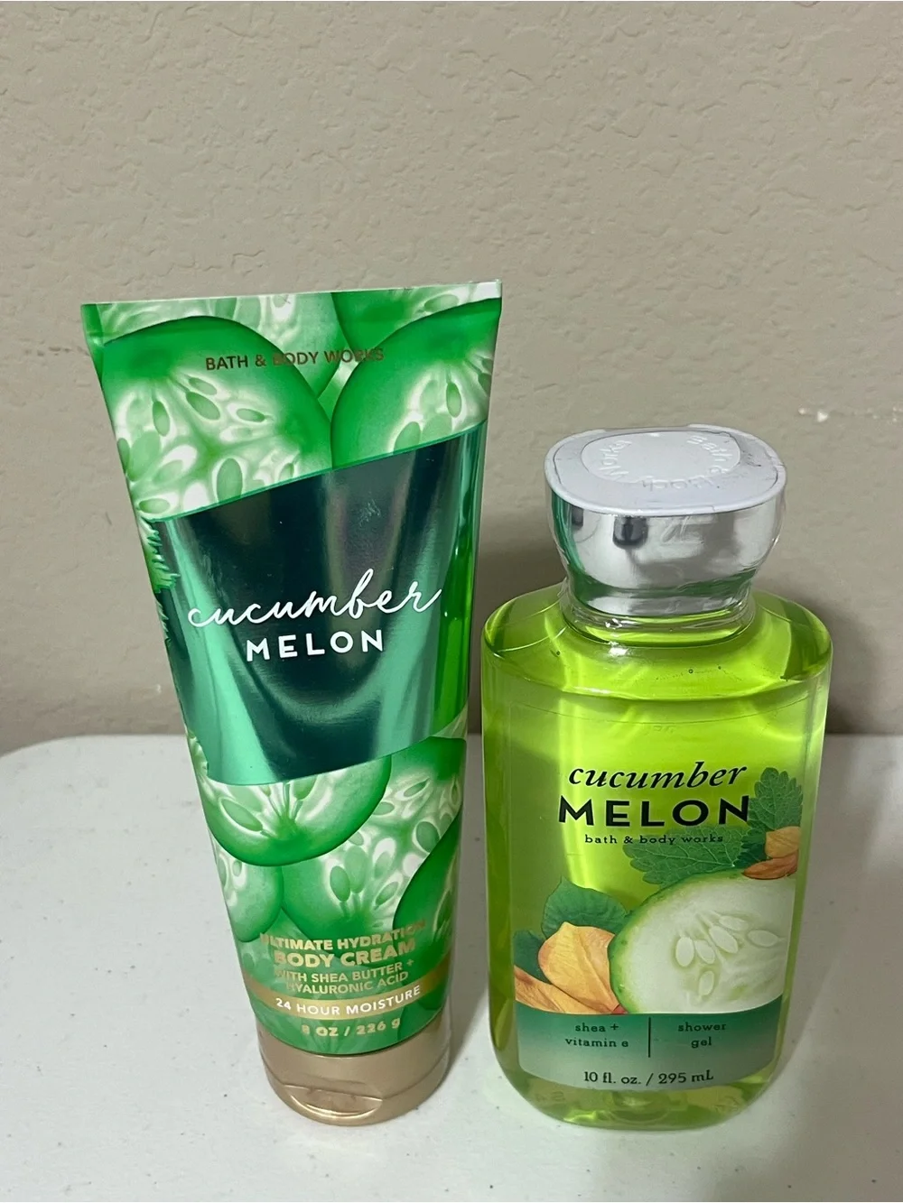 Bath & Body Works Cucumber Melon 8oz Body Cream + 10 fl oz Shower Gel Set NEW